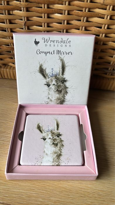 Wrendale Designs compact mirror lama queen lusterko kompaktowe