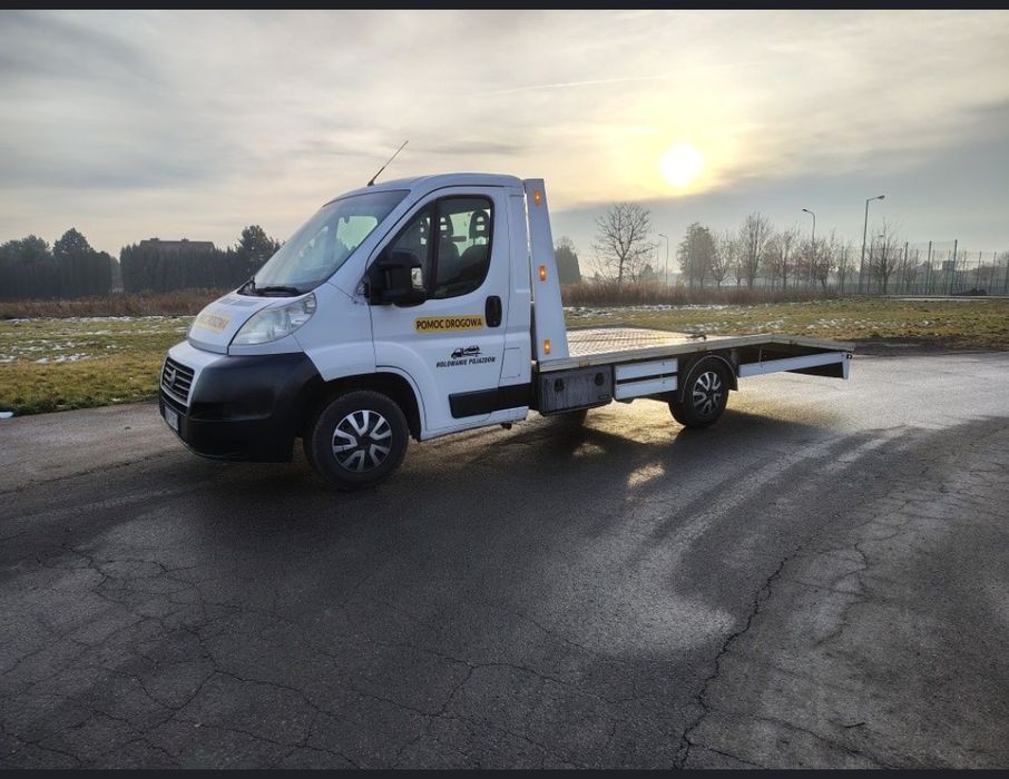 Wynajem autolawety z kierowcą 24/7 laweta pomoc drogowa autopomoc
Kosz