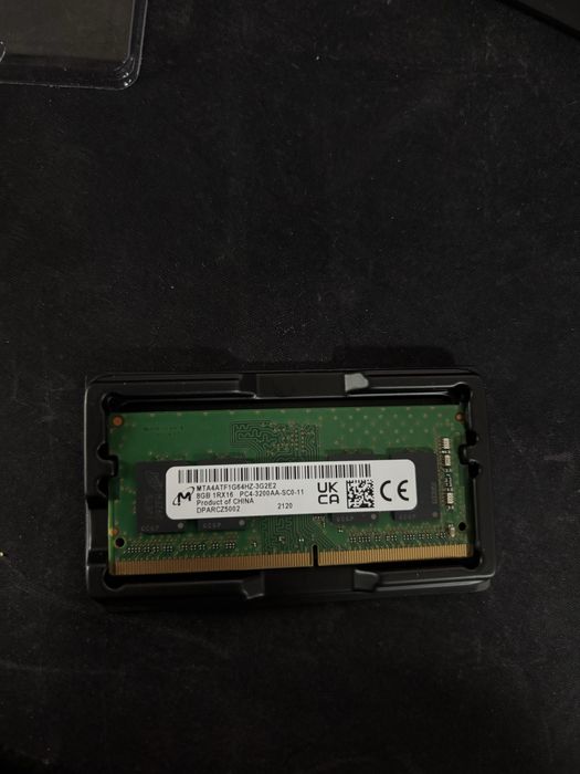 Продам оперативну пам’ять 2 шт Micron 8GB DDR4