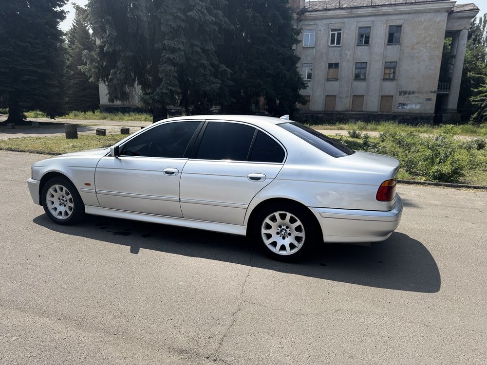 BMW E39 2002 р.в М54B25