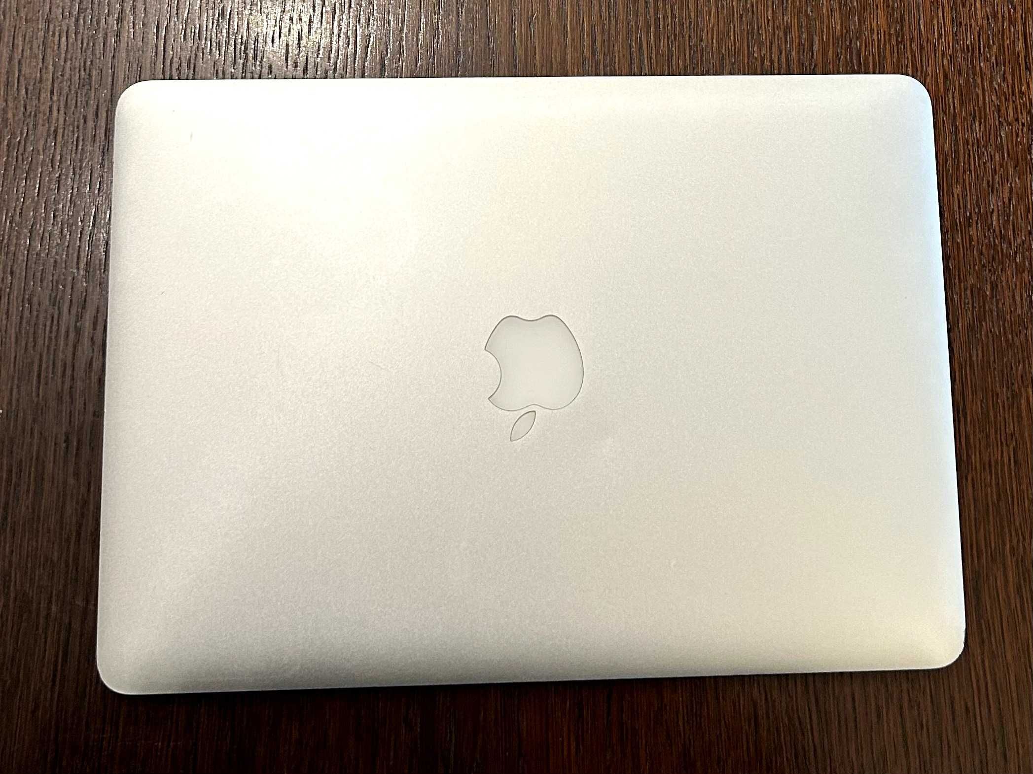 MacBook Air 13 cali 2017