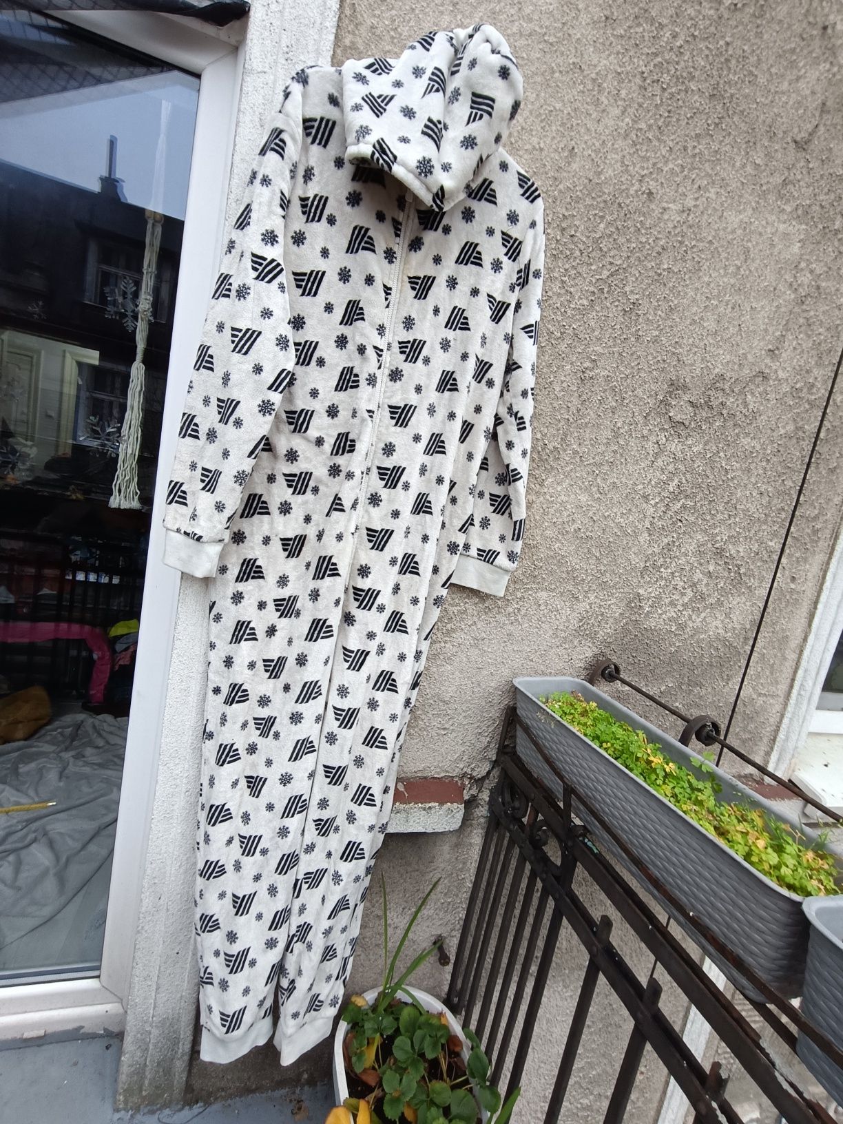 Kombinezon polarowy ciepły xl, piżama pajacyk