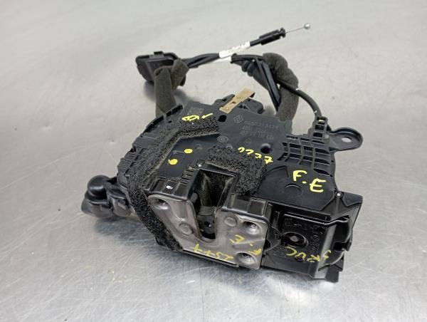 Fechadura / fecho porta frente esquerdo RENAULT Captur (J5_)