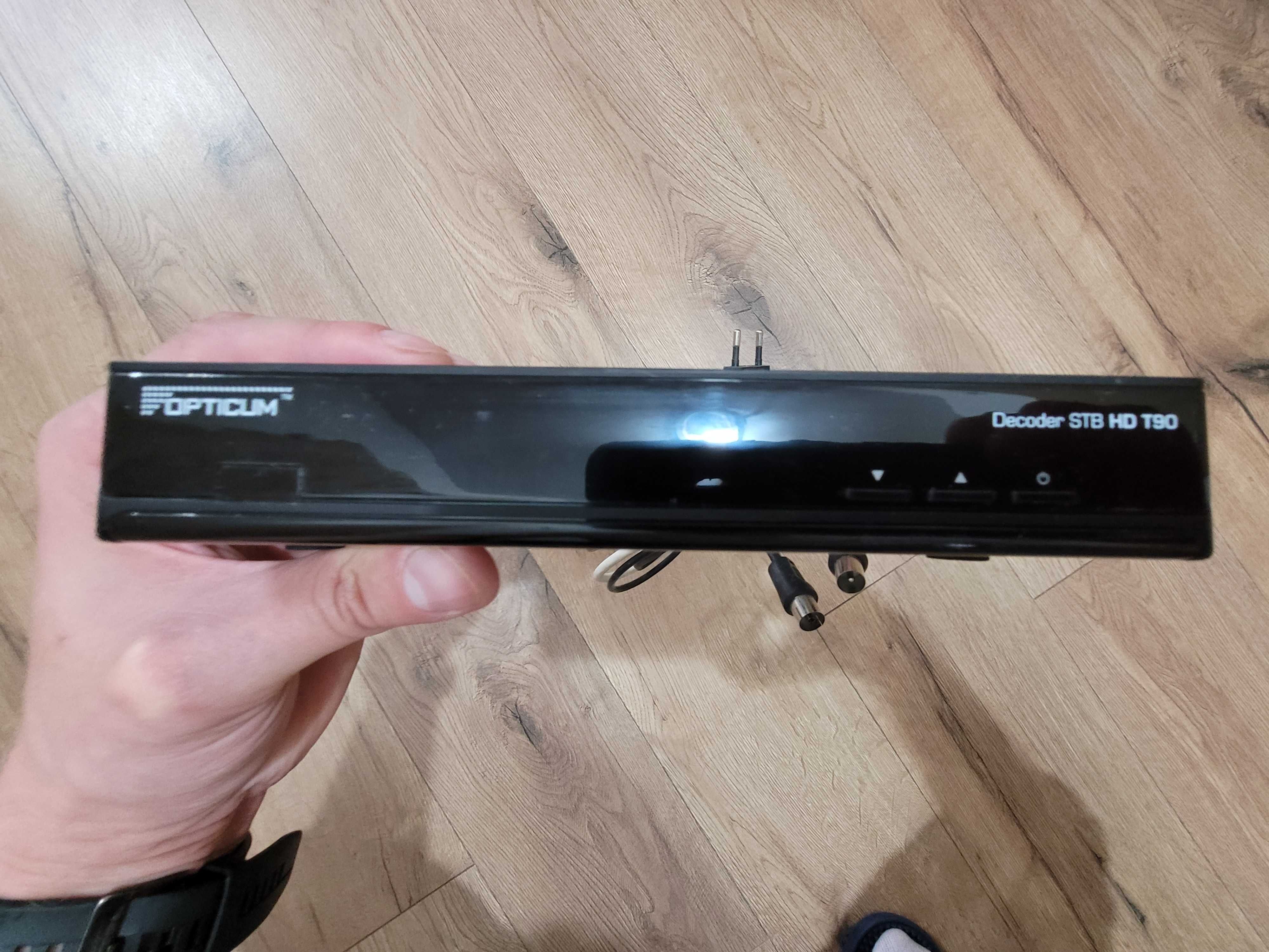 Dekoder STB HD T90