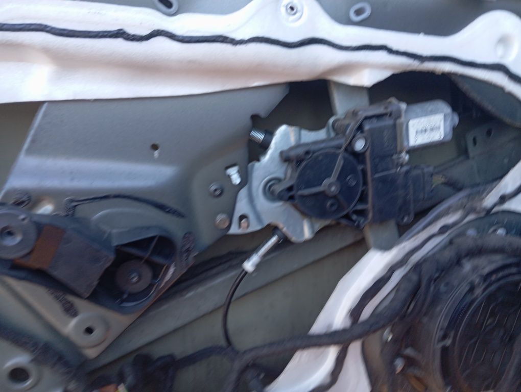 Mechanizm szyby lewy przód citroen C5 x7 III