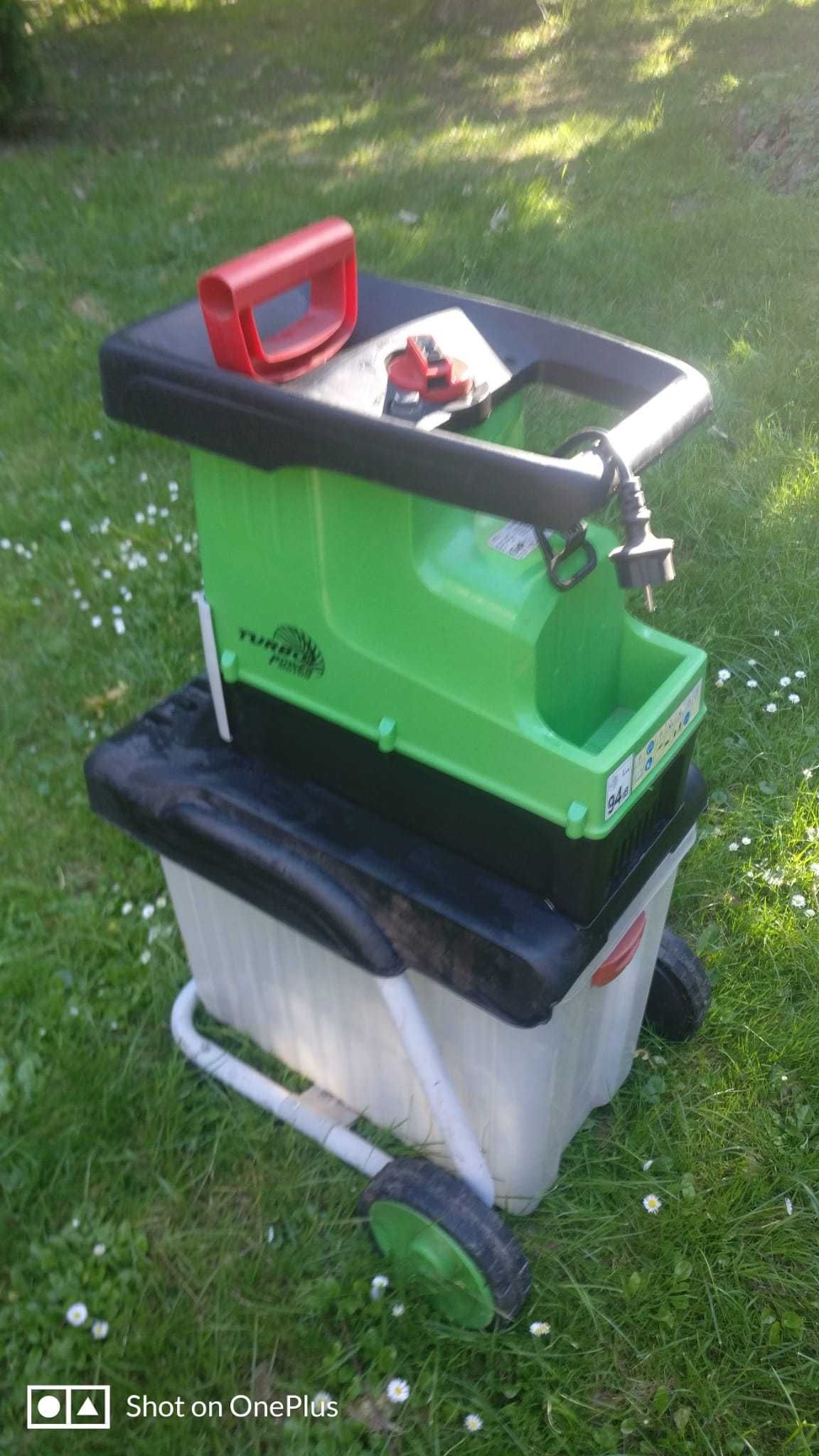Rozdrabniacz do galezi. Duzy z pojemnikiem  Gardena super power.