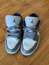 Nike Air Jordan low 1