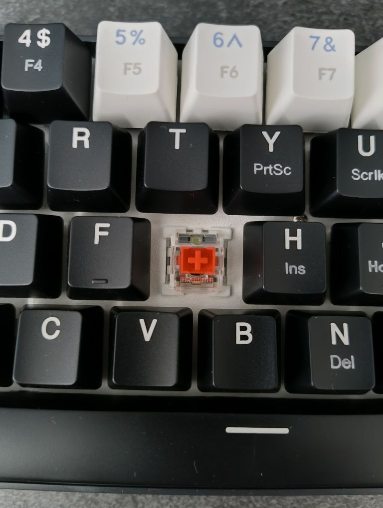 Klawiatura mechaniczna + GRATIS