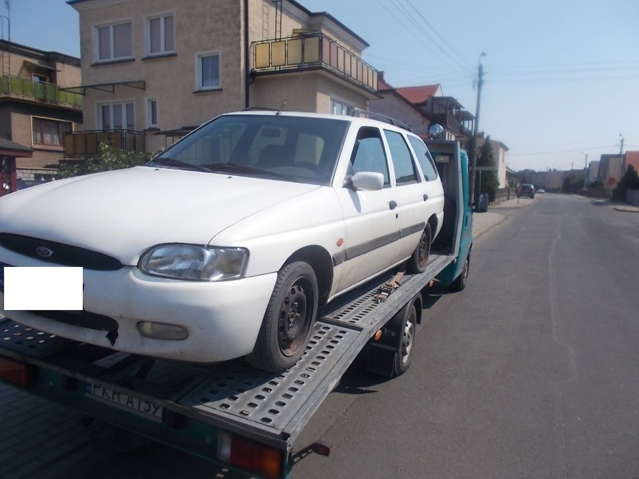 ford escort 1.8td przeznaczony na części mk7 kombi biały na części