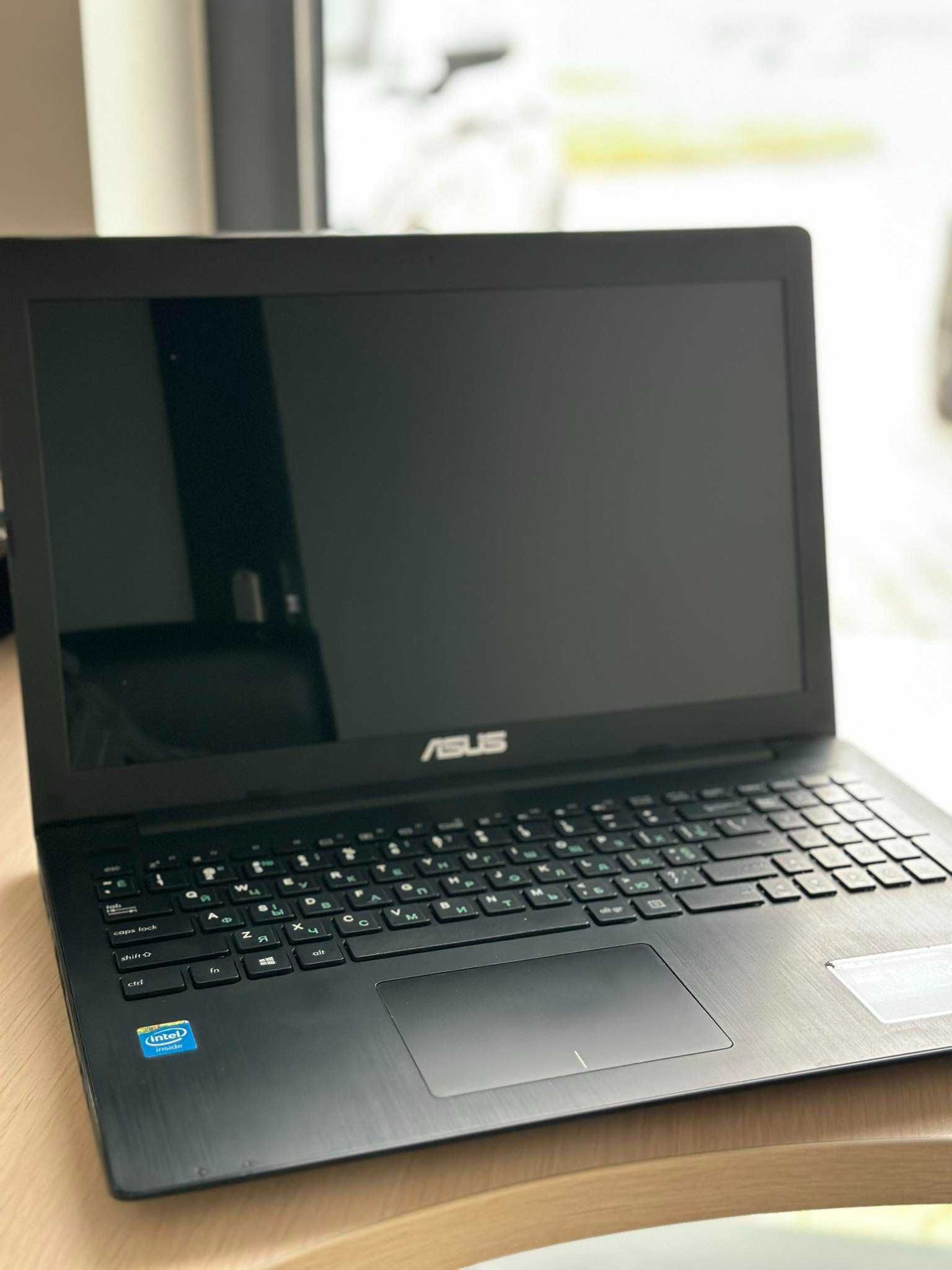 Laptop Asus X553M