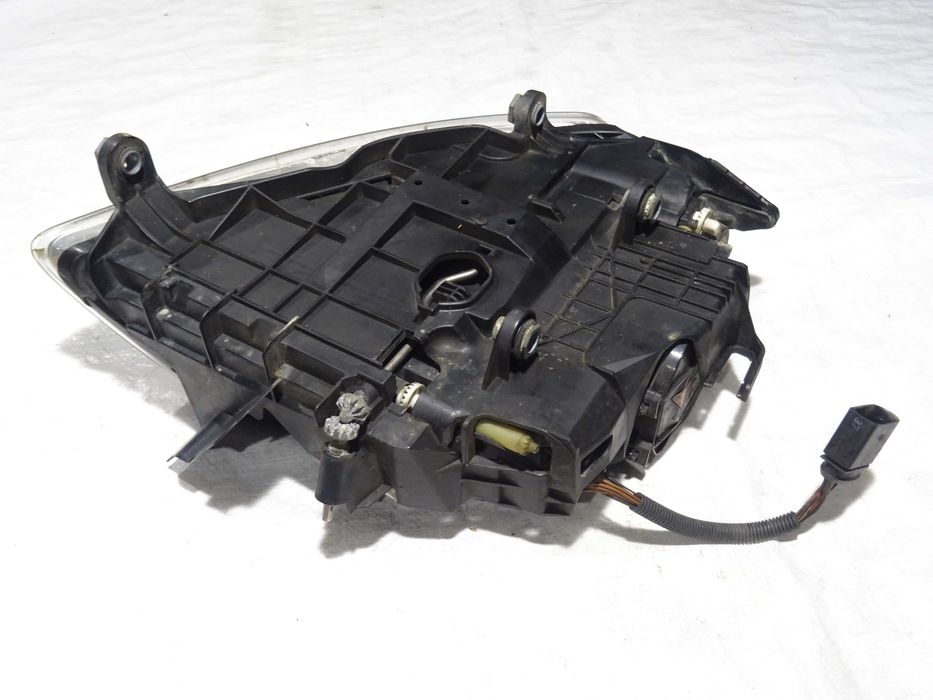 lampa przód przednia lewa xenon vw touareg i 1 02-06 7l6.941015bk
