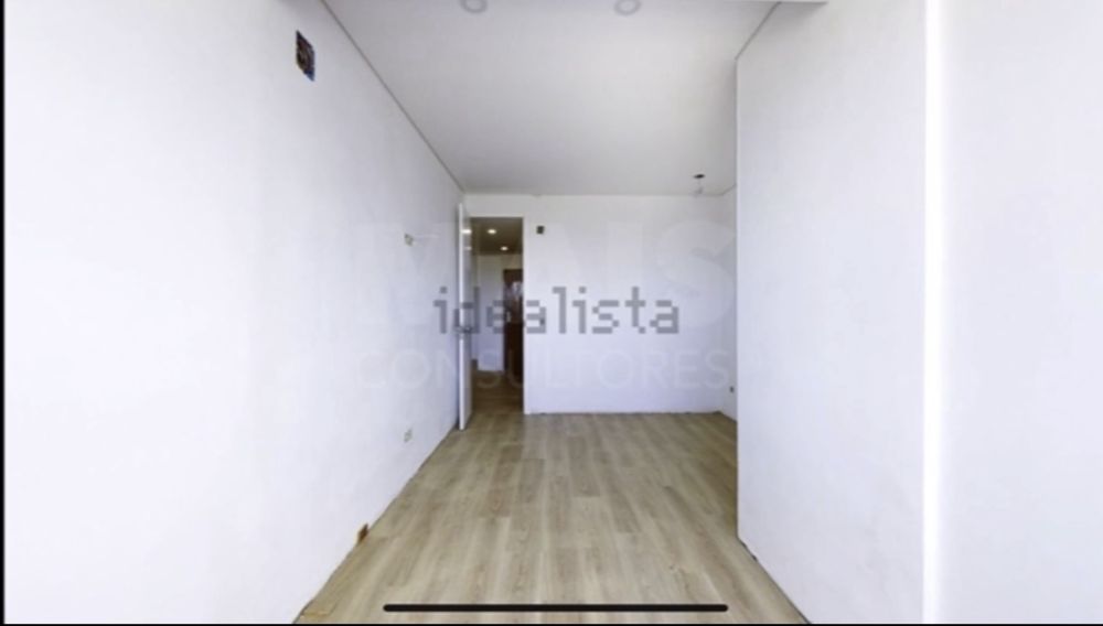 Apartamento T2 no Centro Sul - entrada imediata