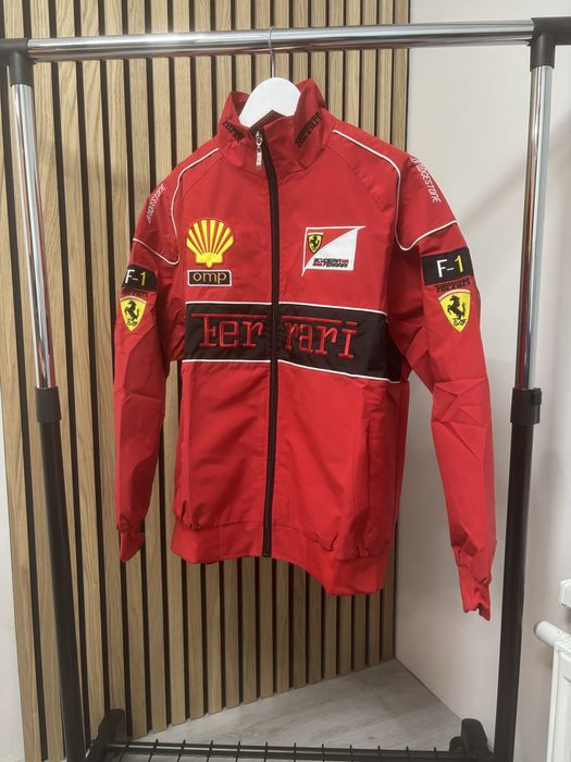 Куртки Ferrari Ферарі F1