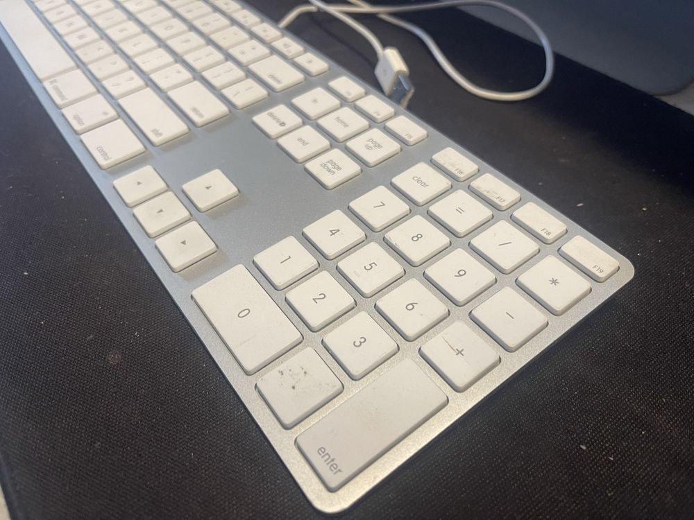 apple keyboard A1243 клавіатура