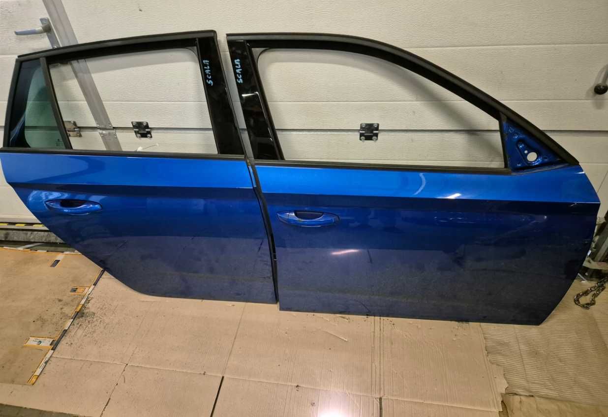Двері дверка Skoda Scala Скала та інші Шкода шрот розборка запчастини