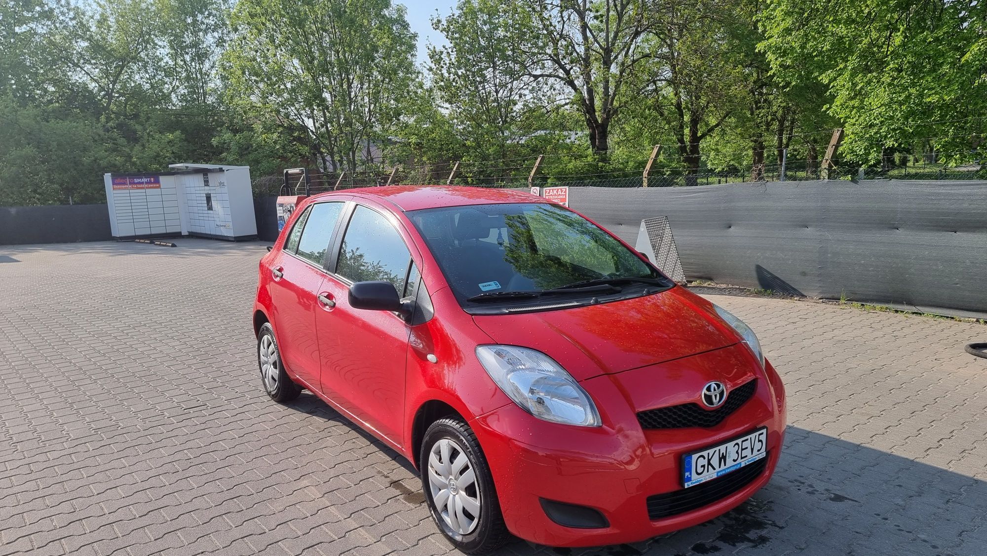 Sprzedam Toyota Yaris 2011 rok