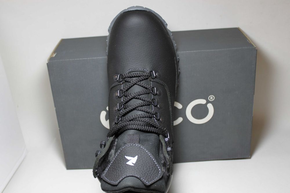 ECCO - высокие зимние ботинки- кросівки- кроссовки на меху.(131-02мех)