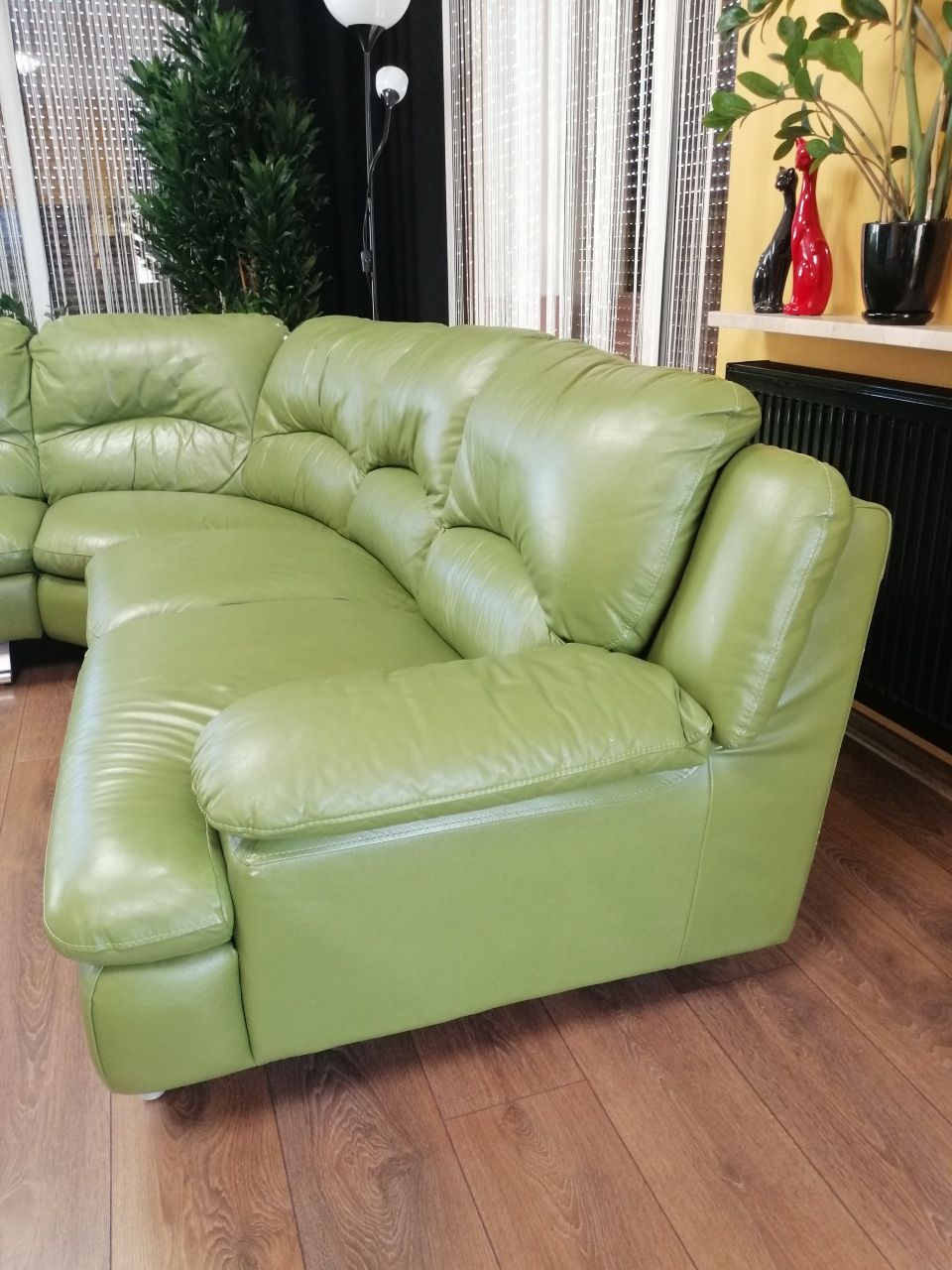 Narożnik wypoczynek kanapa do salonu  skórzany  300 x 250 Agata Meble
