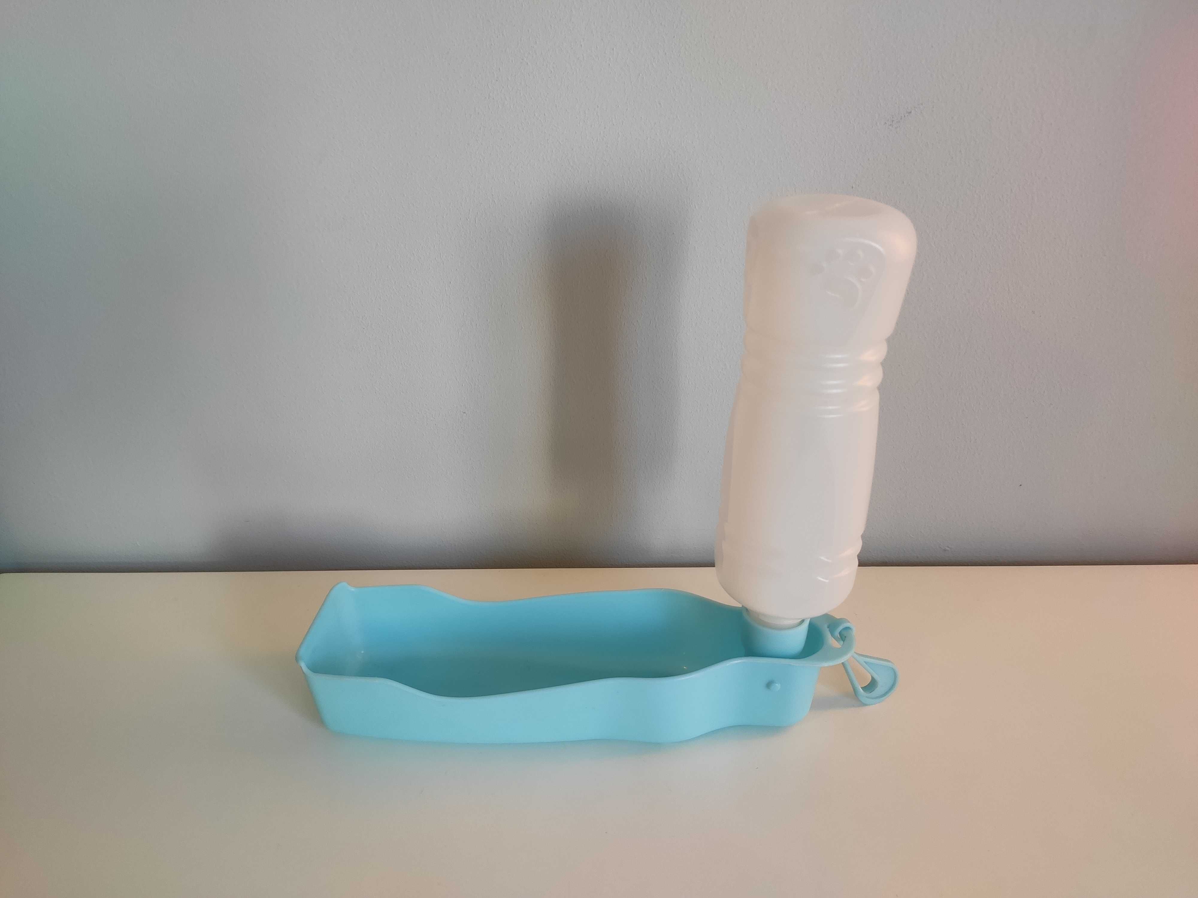 Bebedouro portátil/garrafa viagem pet p/ Cães e gatos