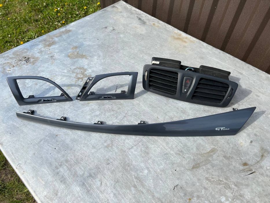 накладки воздуховод scenic 3 megane 3 дефлектор сценік меган сабля