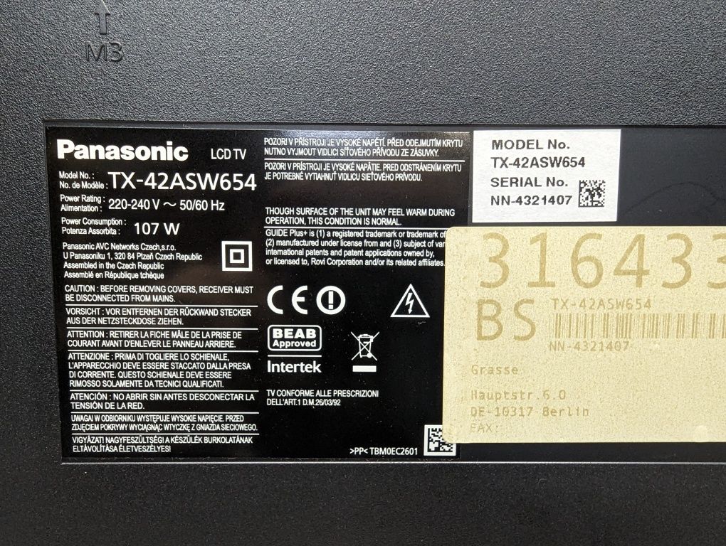 PANASONIC TX-42ASW654 Full HD 1200 Гц ,3D, Smart TV,Wi FI, T2-тюнер