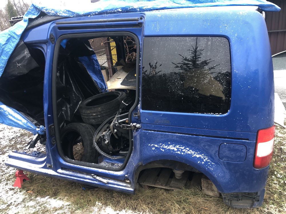 VW Caddy Life 5Z5Z LA5W  Четверть Кадді Лайф 1.6 TDI