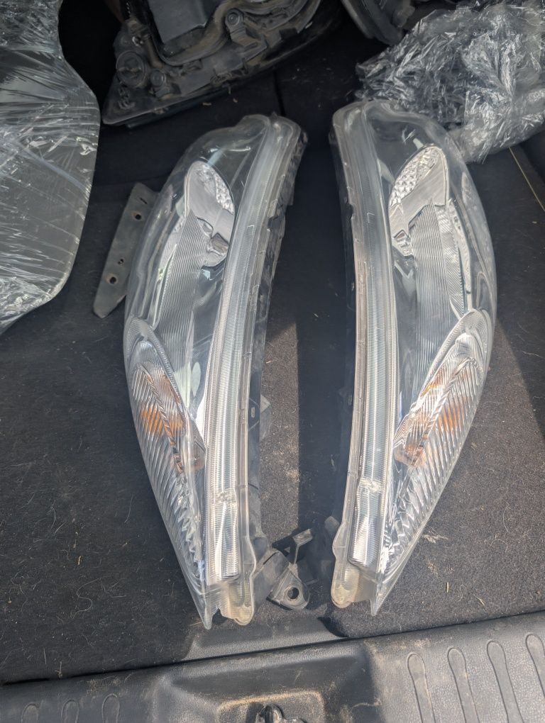 Reflektor Lampa postojowa kierunkowskaz prawy lewy nissan jukę f15