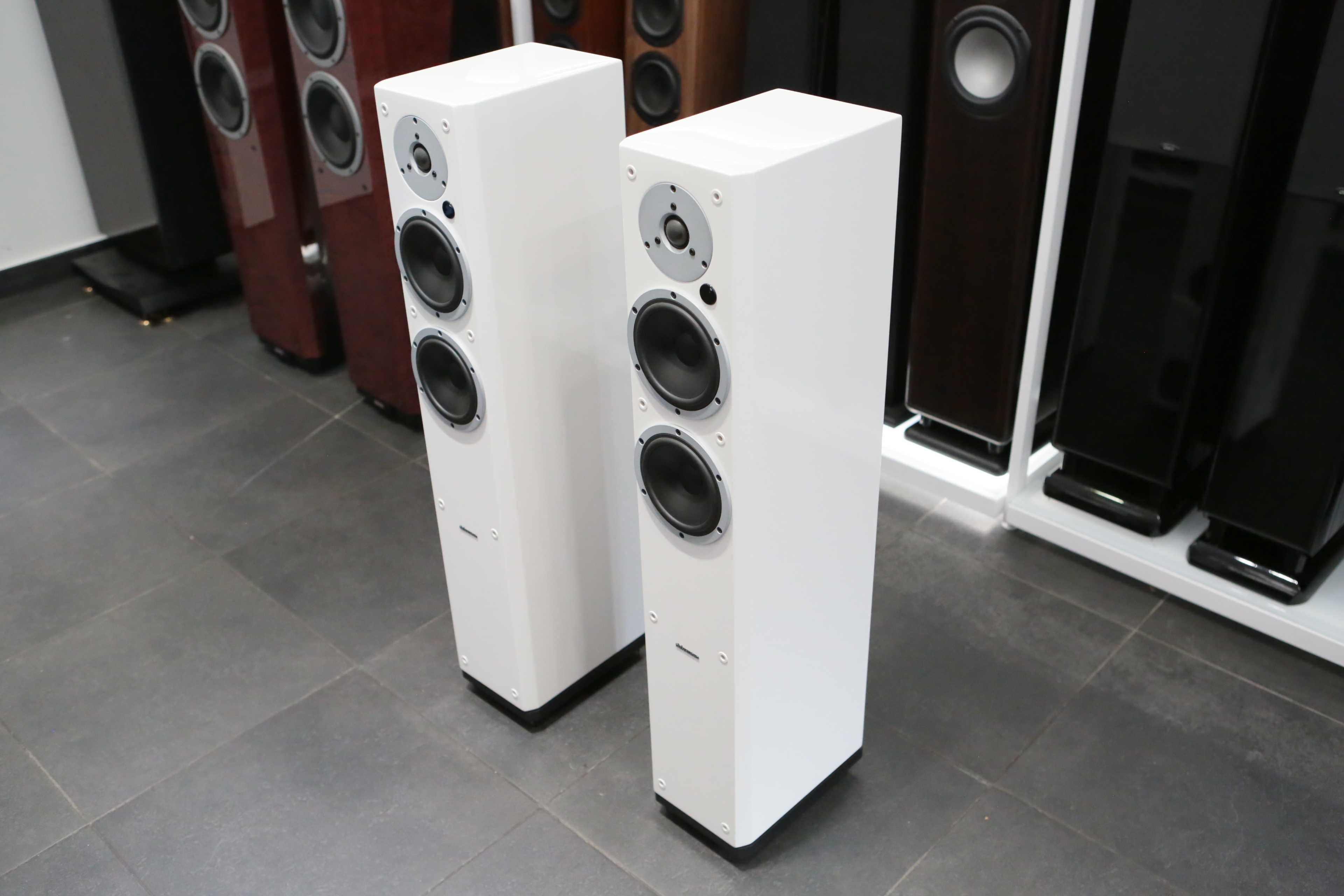 Dynaudio Xeo 5 głośniki podłogowe aktywne