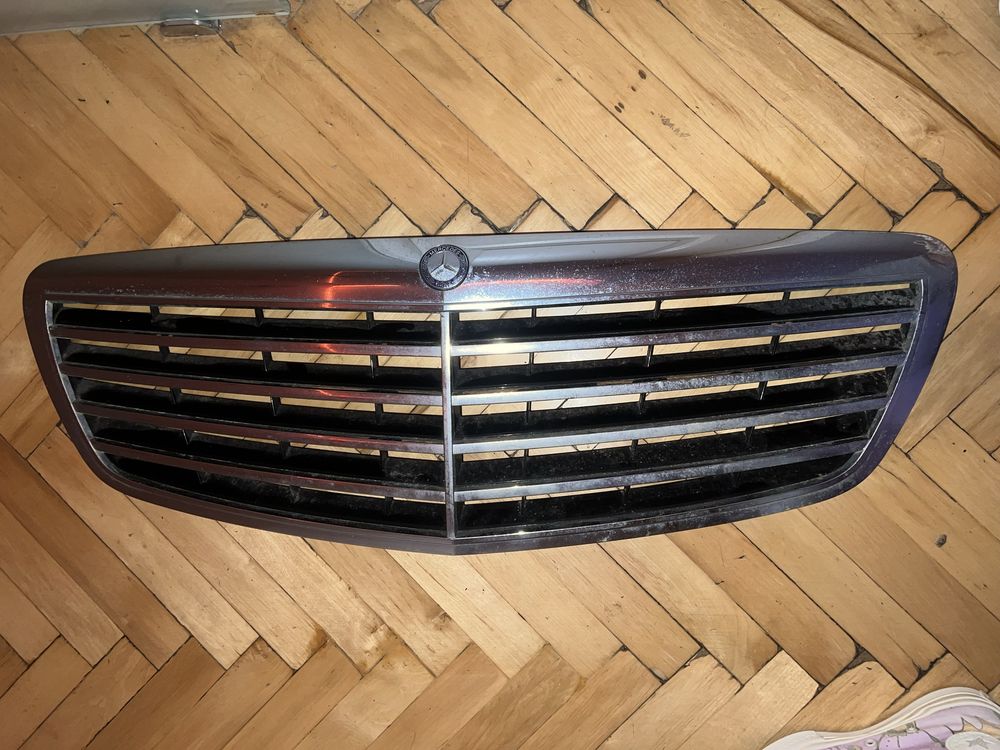 Mercedes w221  atrapa  grill