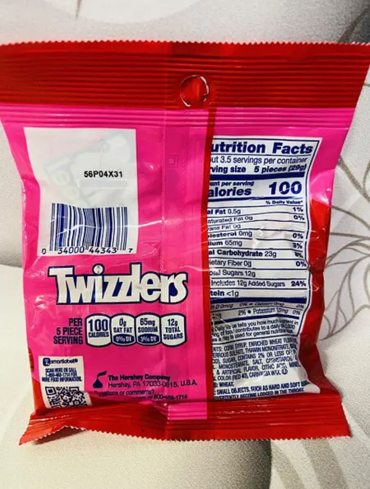 США Желейні цукерки ниточки Twizzlers Вишня