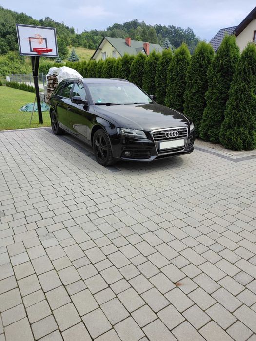 Audi A4 B8 2.0 TDI, stan bdb