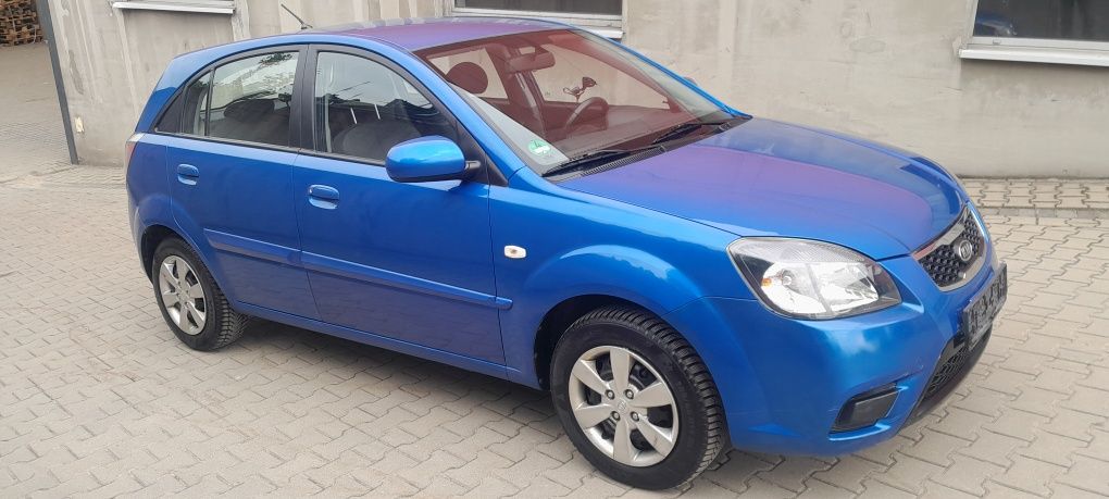 KIA RIO 1.4 benzyna