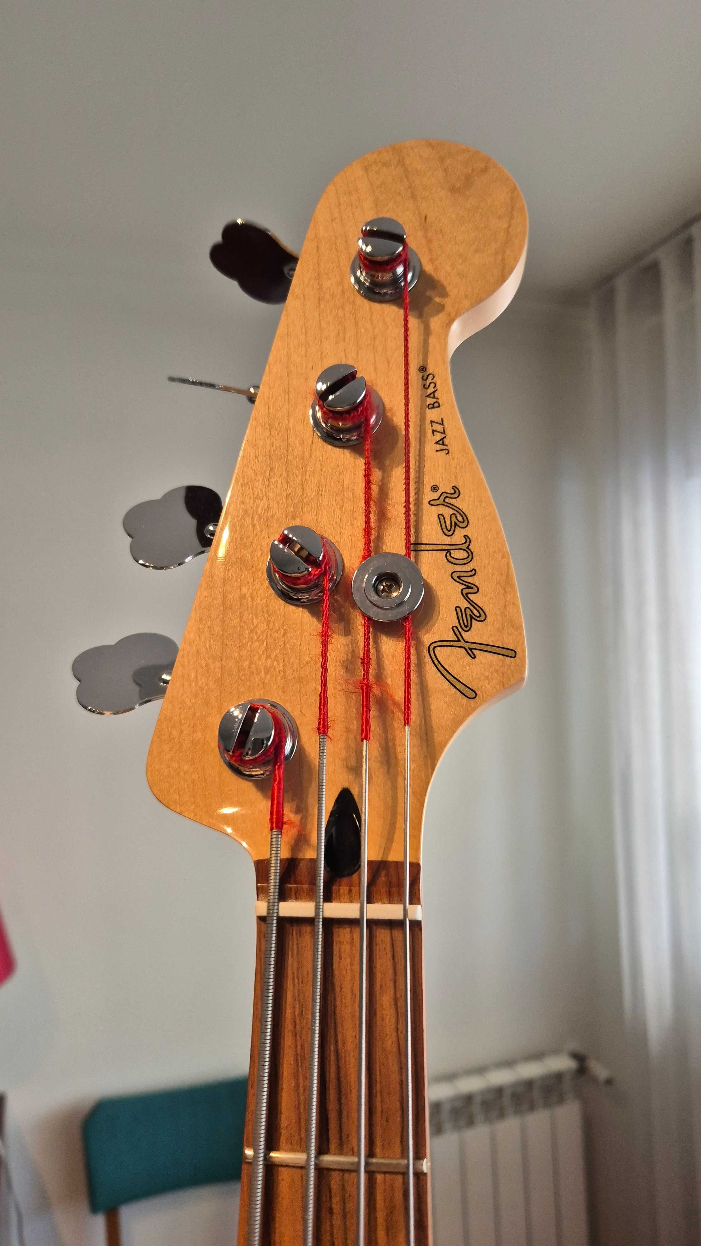 Fender Jazz Bass com upgrades