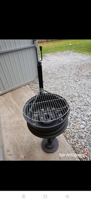 Grill węglowy ogrodowy do garażu