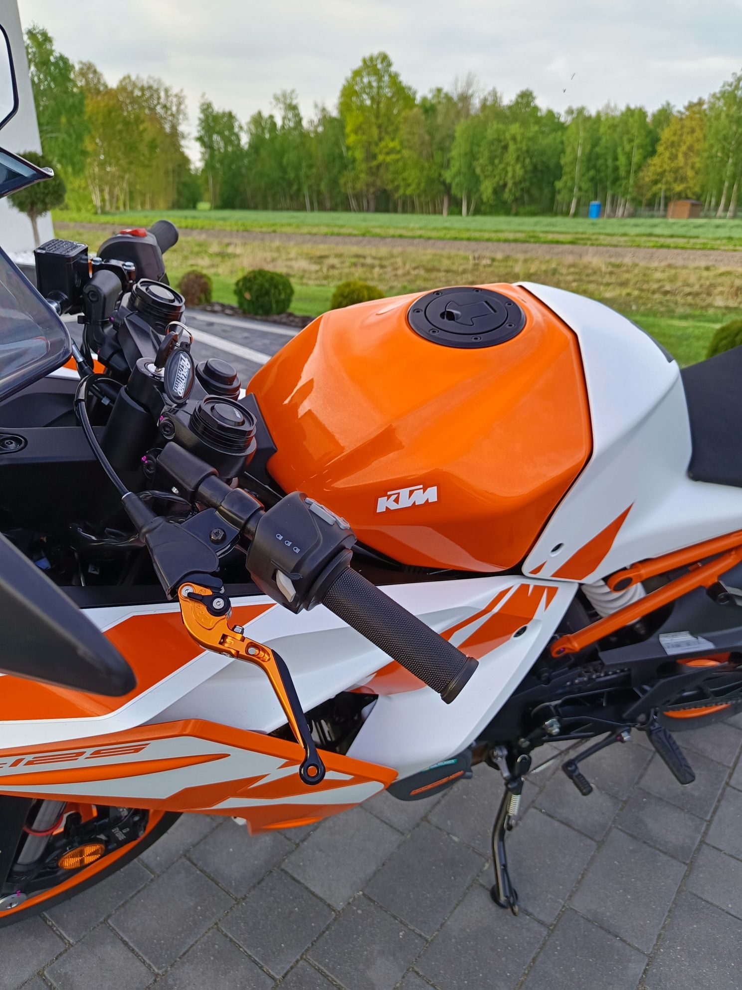 KTM RC 125 Limited Edition 2023 pakiet LED Tablet ABS