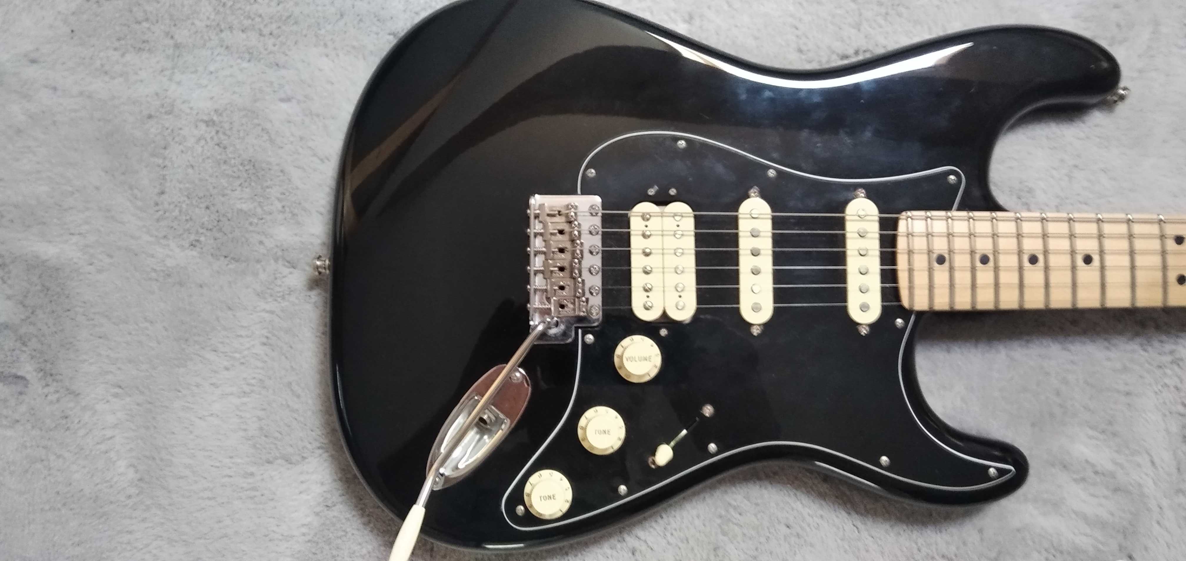 Gitara elektryczna fender  stratocaster usa