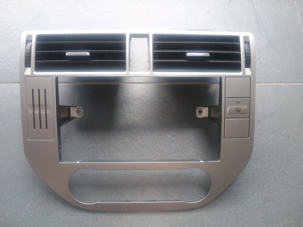 Panel klimatyzacji ramka radia ford Kuga C-Max