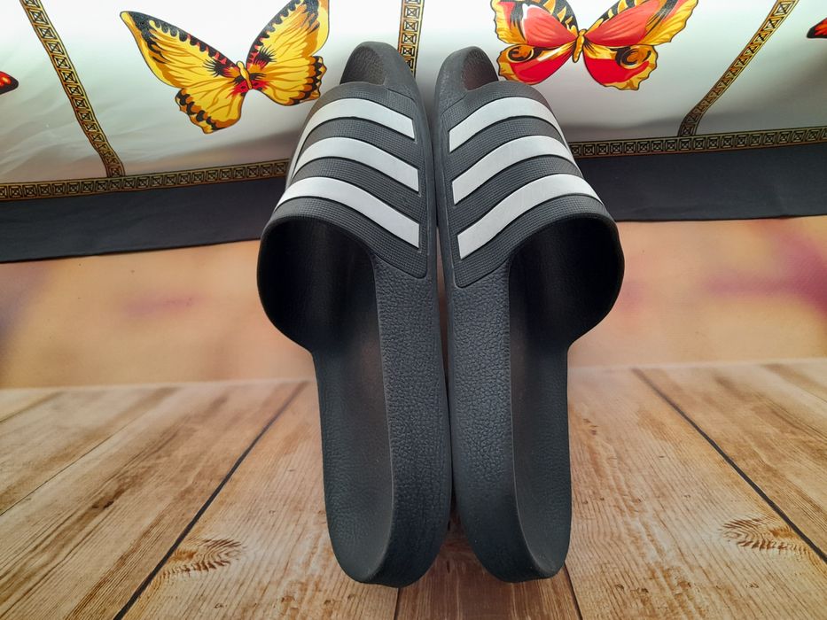 Adidas пляжні шльопанці сланці босоніжки унісекс