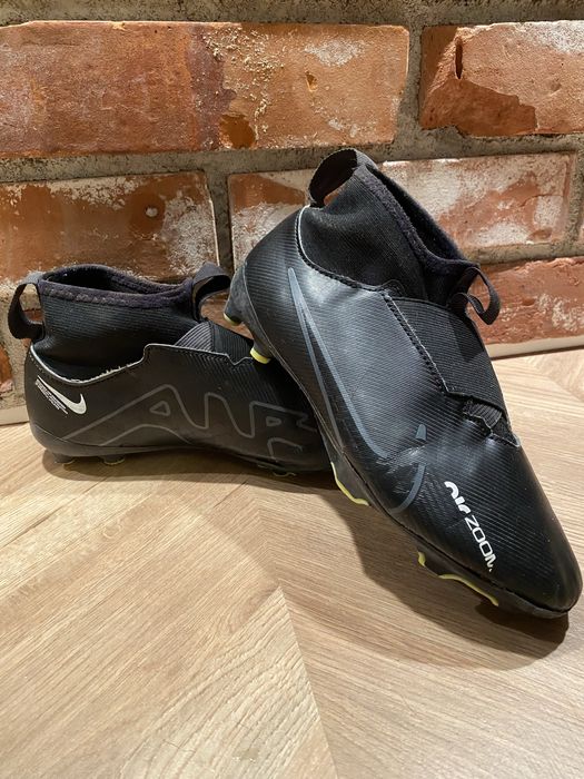 Buty korki Nike Zoom Mercurial Superfly 9 Academy FG/MG Jr. r. 35,5
