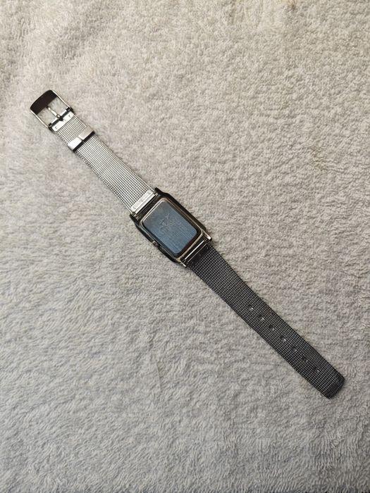 Relógio senhora Calvin Klein prateado bracelete malha
