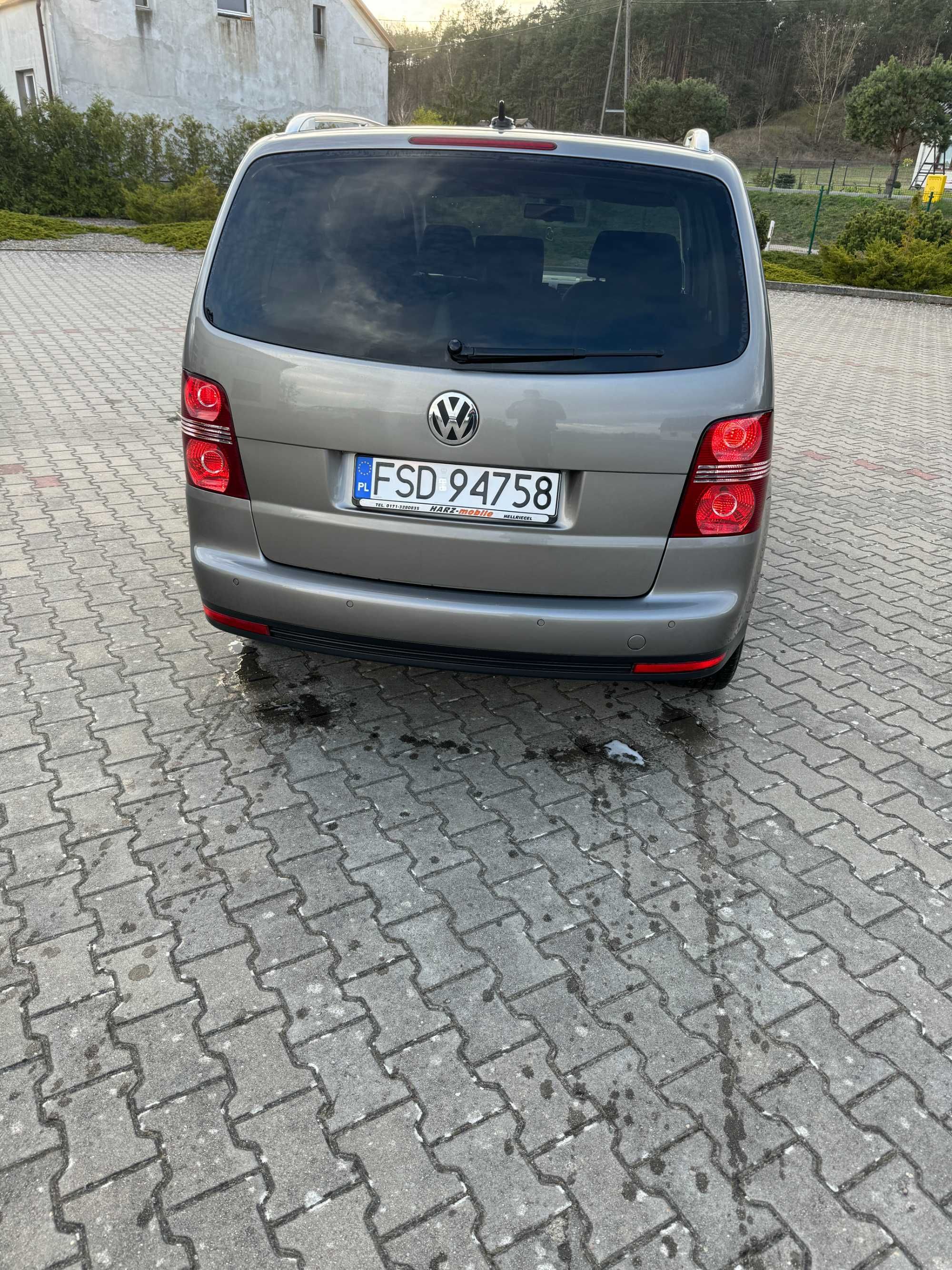 VW Touran I 1.4 tsi 140 koni 121 tys km przebiegu 6 biegów