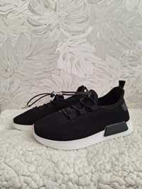 Sinsay buty sportowe sneakersy r. 30 adidasy