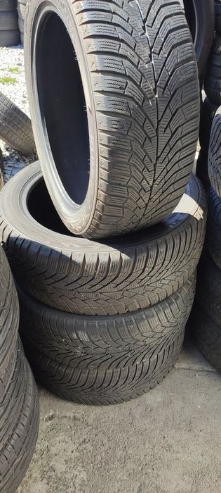 235/45R18 4szt. Opony zimowe Kumho winter Craft WP52 2023 rok