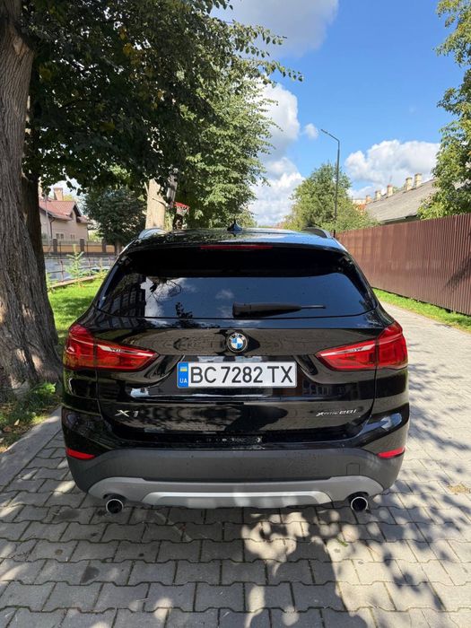 Продам автомобіль BMW x1 f48 2.8i xDrive