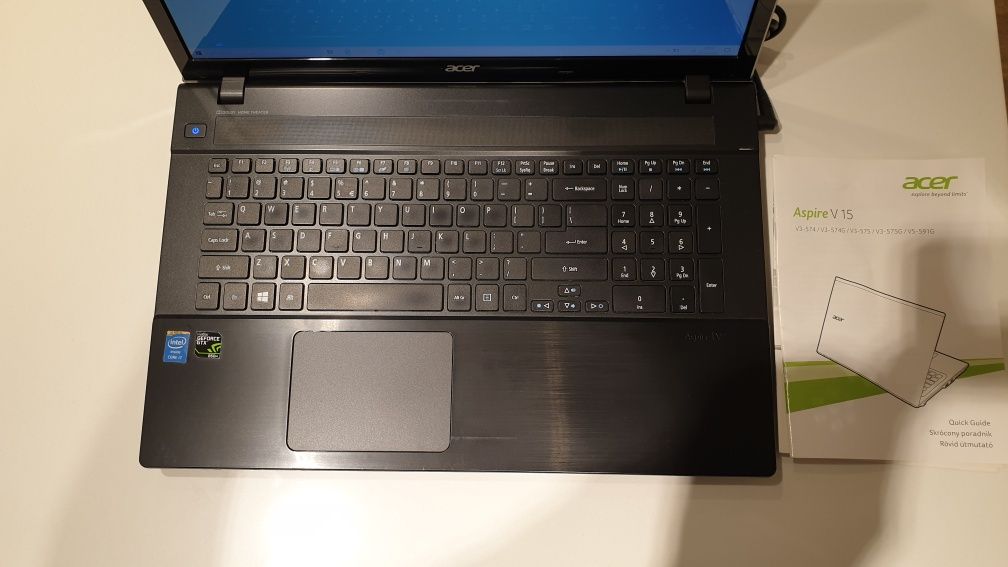 Laptop Acer Aspire V3 super mocny