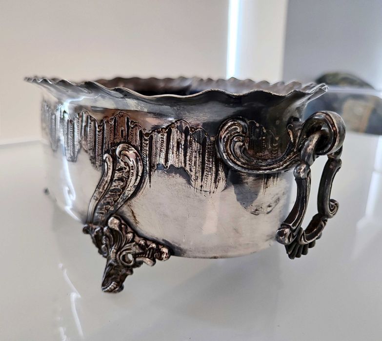 Przepiękna srebrzona żardiniera Wiskemann, koniec XIX wieku Bruksela