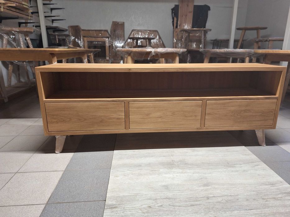 Komoda Szafka RTV dębowa lite drewno- dostępna od ręki