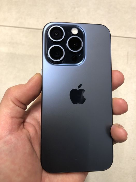 Деталі Iphone 15 pro дисплей, камера, корпус,акум, кришка