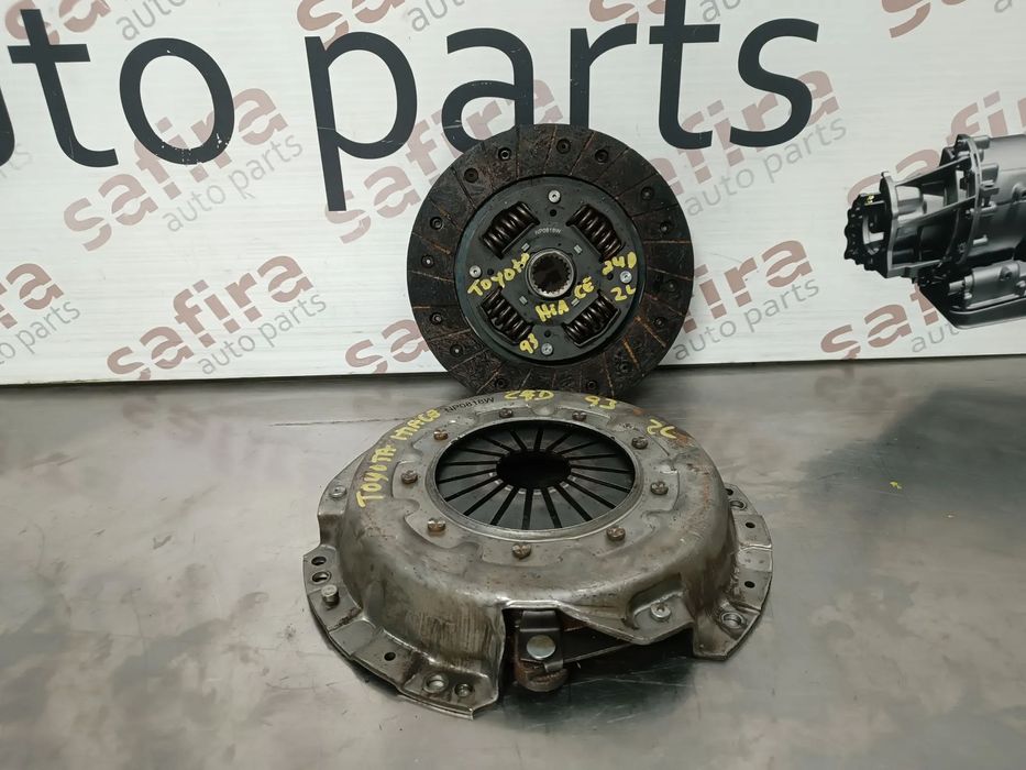 EMBRAIAGEM (DISCO + PRENSA) TOYOTA HIACE / HILUX 2.4D 92-98 (SEMI-NOVO)