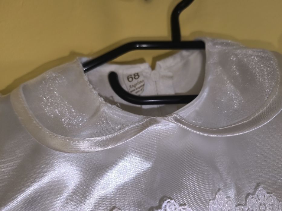 Sukienka do chrztu Świętego